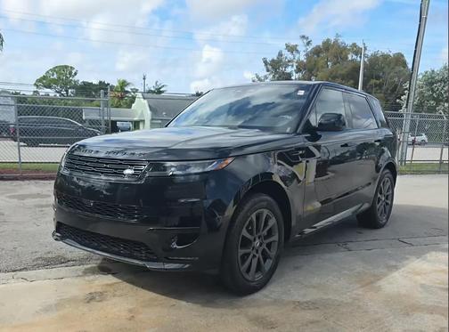 2024 Land Rover Range Rover Sport SE