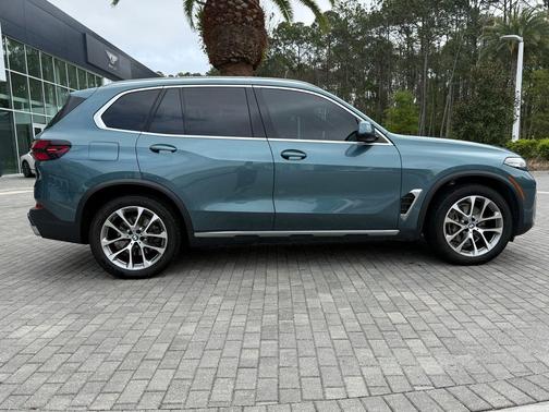 Blue Ridge Mountain Metallic 2024 BMW X5 xDrive40i