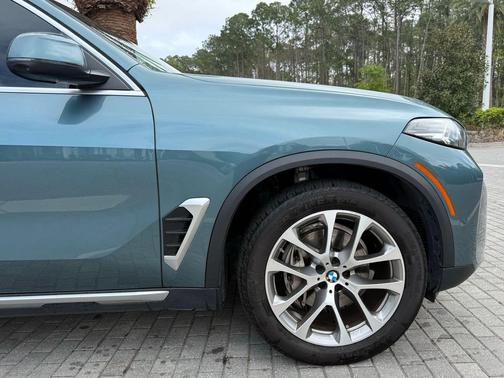 Blue Ridge Mountain Metallic 2024 BMW X5 xDrive40i