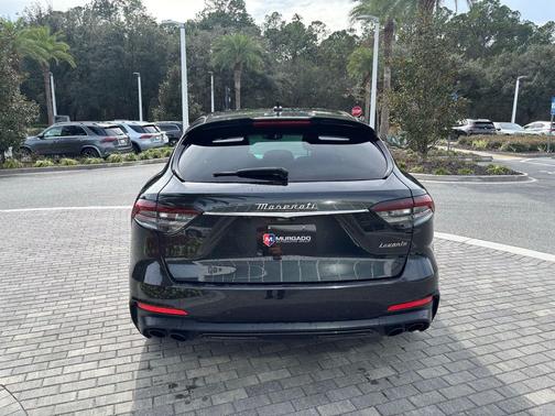 2022 Maserati Levante Modena