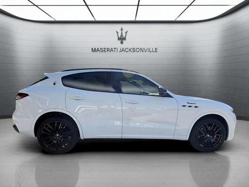 2024 Maserati Levante Modena Ultima