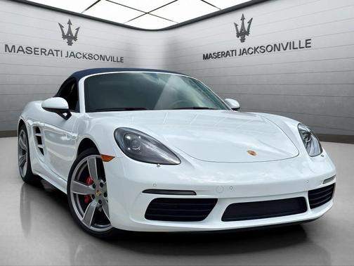 2024 Porsche 718 Boxster S