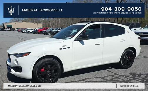 Bianco 2022 Maserati Levante GT