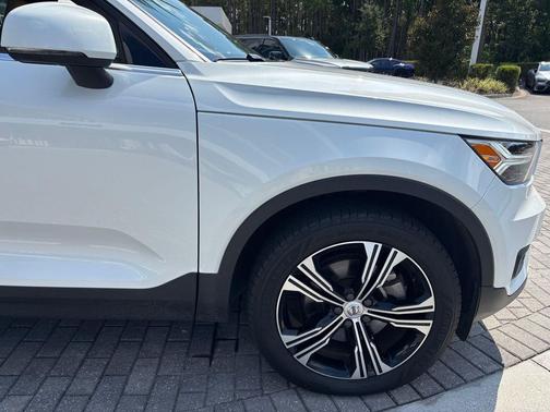 2022 Volvo XC40 T5 Inscription