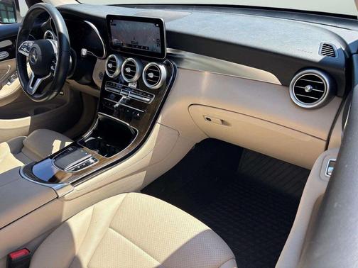 2020 Mercedes-Benz GLC 300 Base