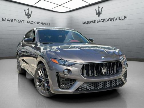 2022 Maserati Levante Modena