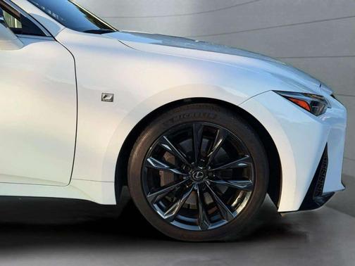2022 Lexus IS 350 Base