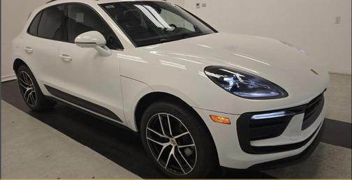 2024 Porsche Macan Base