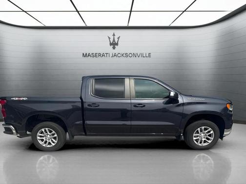 Dark Ash Metallic 2022 Chevrolet Silverado 1500 LT