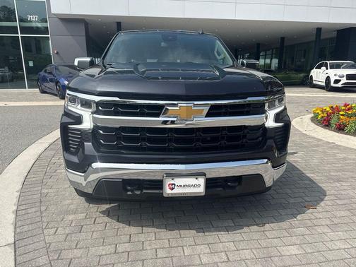 Dark Ash Metallic 2022 Chevrolet Silverado 1500 LT
