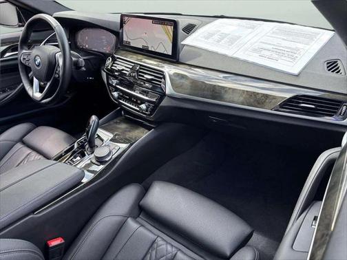 2022 BMW 530 i xDrive