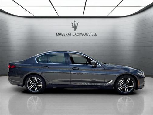 2022 BMW 530 i xDrive