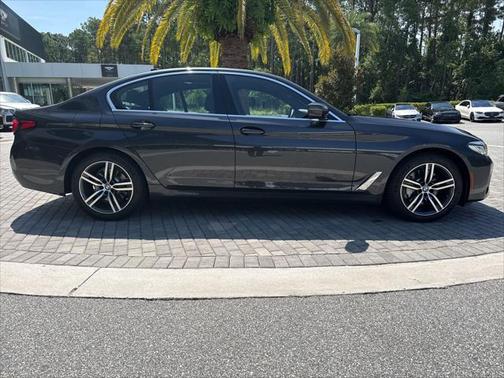 2022 BMW 530 i xDrive