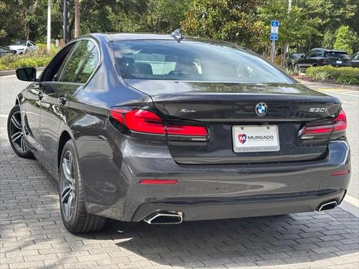 2022 BMW 530 i xDrive