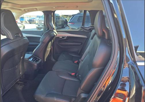 2024 Volvo XC90 B5 Core Bright Theme