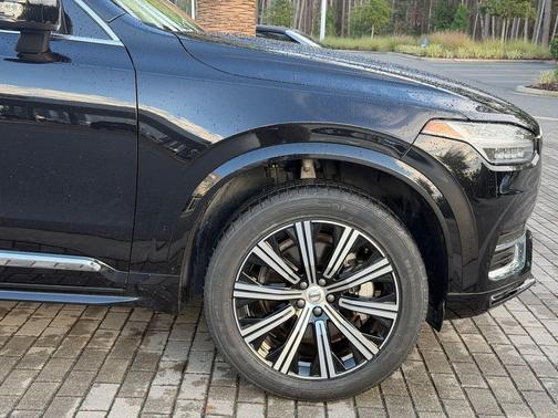 2024 Volvo XC90 B5 Core Bright Theme