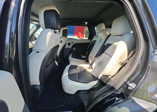 2022 Land Rover Range Rover Sport HST MHEV