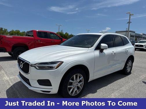 2020 Volvo XC60 T5 Momentum