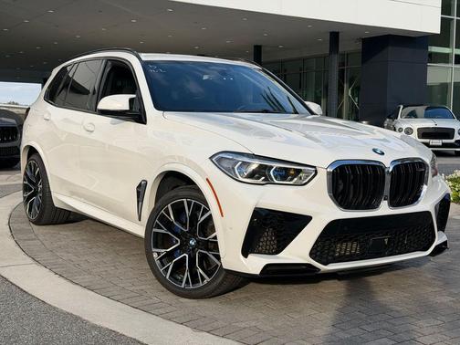 2022 BMW X5 M Base