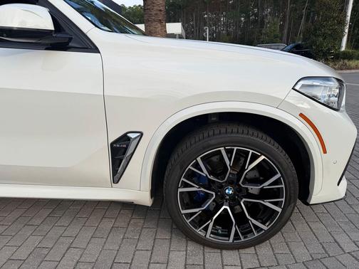 2022 BMW X5 M Base