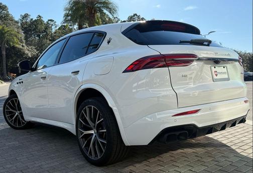 2026 Maserati Grecale Modena