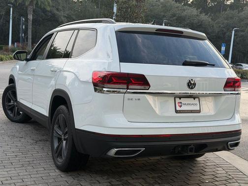 2022 Volkswagen Atlas 3.6L SE w/Technology