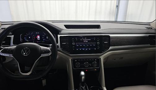 2022 Volkswagen Atlas 3.6L SE w/Technology