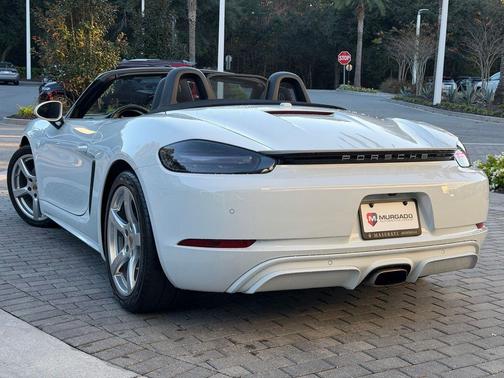 2022 Porsche 718 Boxster T