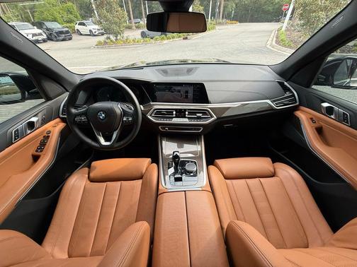 Black Sapphire Metallic 2022 BMW X5 xDrive40i