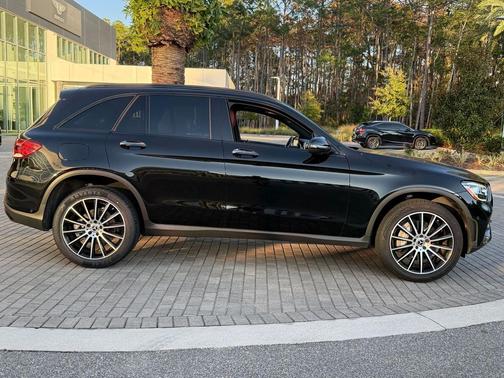 2022 Mercedes-Benz GLC 300 Base