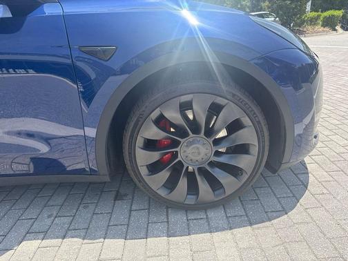 Deep Blue Metallic 2023 Tesla Model Y Performance Dual Motor All-Wheel Drive
