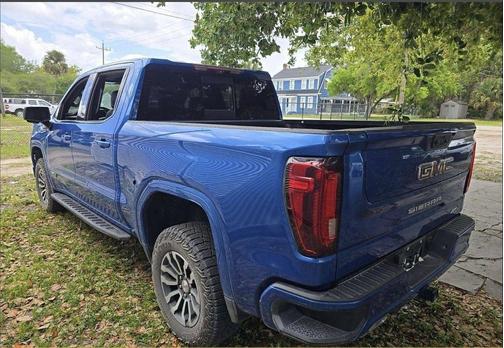 Dynamic Blue Metallic 2023 GMC Sierra 1500 AT4