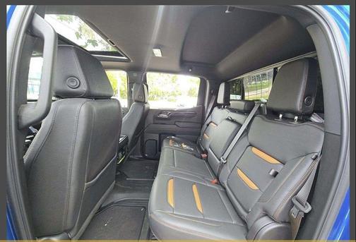 Dynamic Blue Metallic 2023 GMC Sierra 1500 AT4