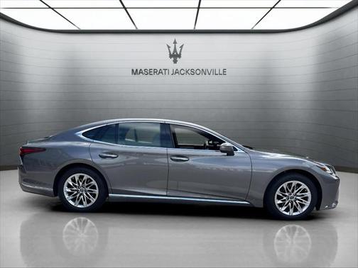 2022 Lexus LS 500 Base