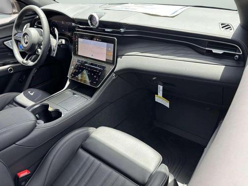 2025 Maserati Grecale 