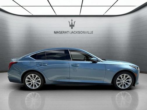 2024 Cadillac CT5 Luxury