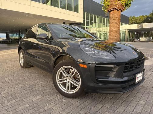 2024 Porsche Macan 