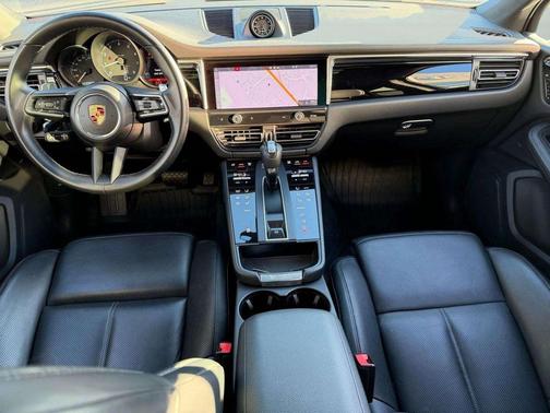 2024 Porsche Macan 