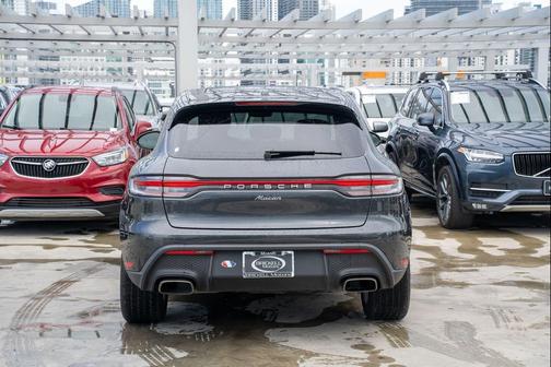2024 Porsche Macan 