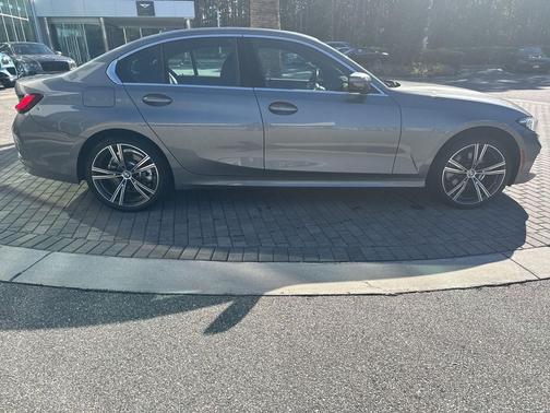 2024 BMW 330 330i