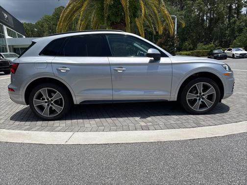 2019 Audi Q5 2.0T Premium Plus