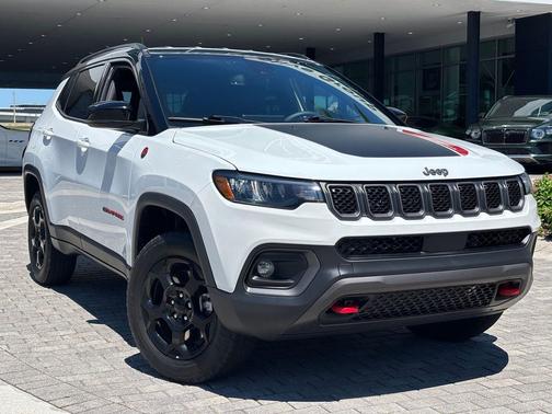 2023 Jeep Compass Trailhawk
