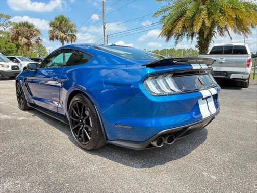 2017 Ford Shelby GT350 Base