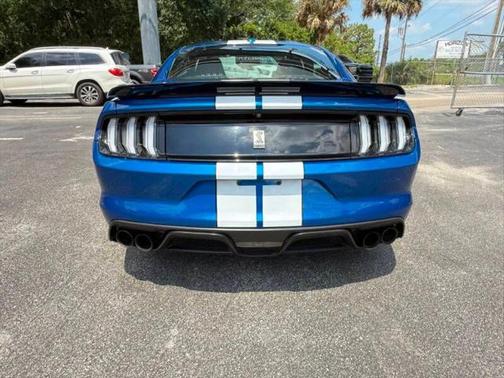 2017 Ford Shelby GT350 Base