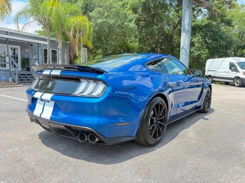 2017 Ford Shelby GT350 Base