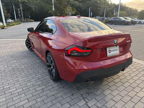 2023 BMW 230 i