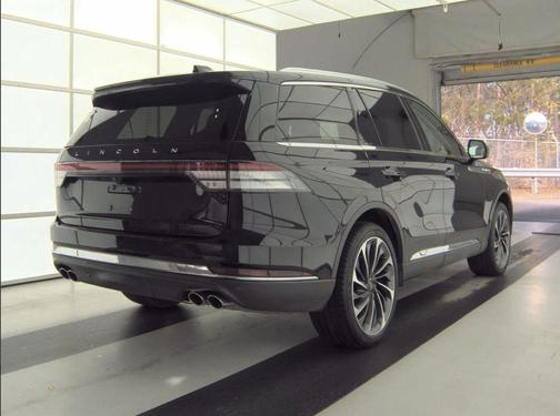 INFINITE BLACK MET CC 2025 Lincoln Aviator Reserve AWD