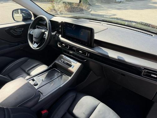 INFINITE BLACK MET CC 2025 Lincoln Aviator Reserve AWD