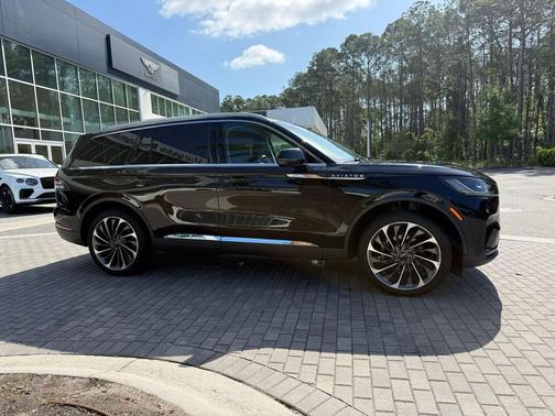 INFINITE BLACK MET CC 2025 Lincoln Aviator Reserve AWD