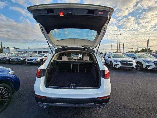 2022 Mercedes-Benz GLC 300 Base